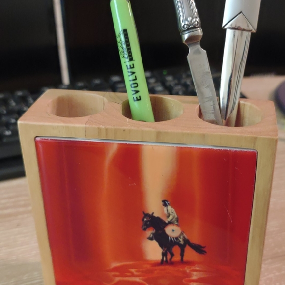 Desk Pen Holder - Picture 9 of 9